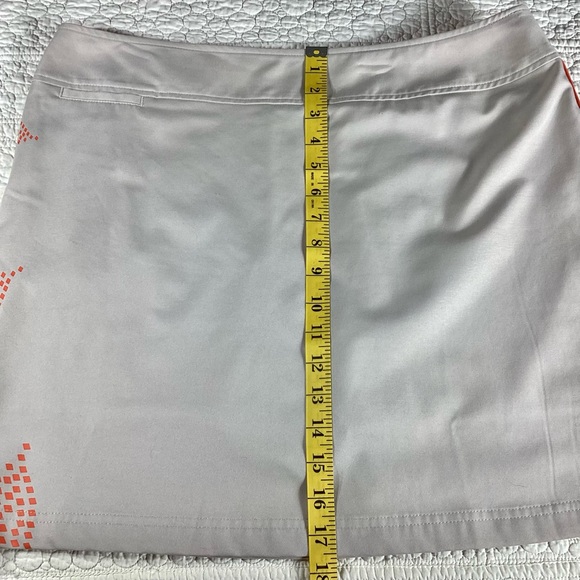 Adidas Floral Golf Tennis Skort Women’s Size 12. Tan & Orange Floral Print. - Picture 6 of 8